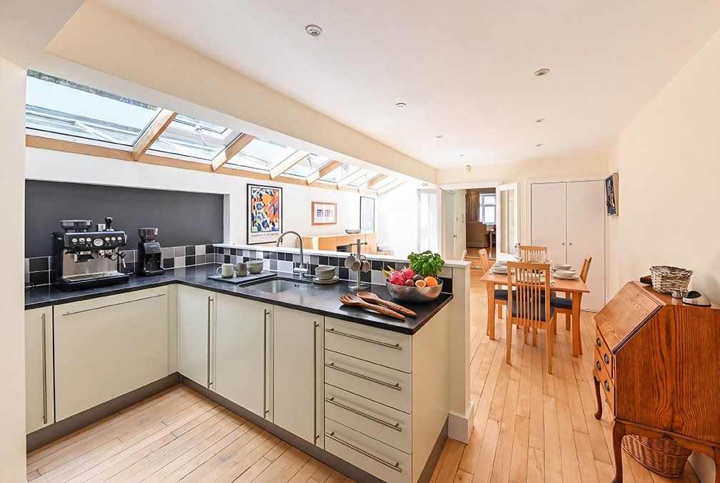 Kitchen/Breakfast
