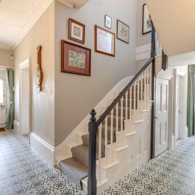 Hall/Stairs