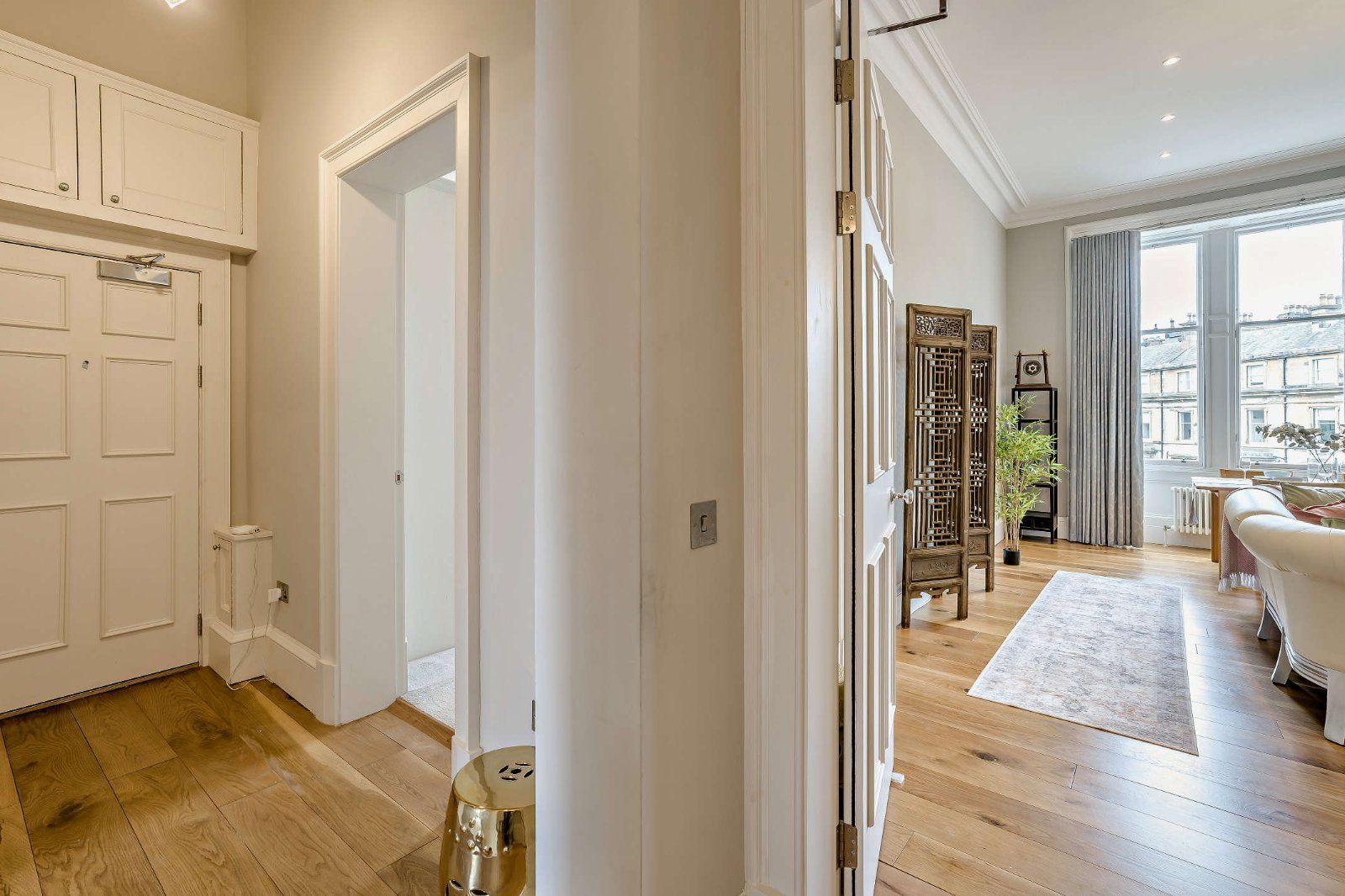 Bright & Airy
