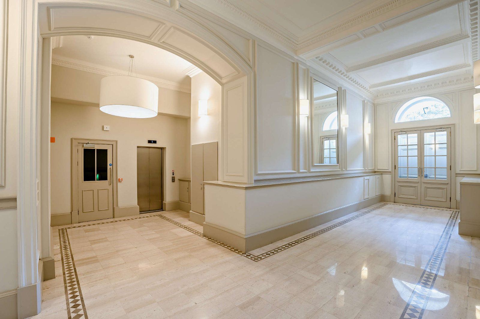 Entrance With Lift