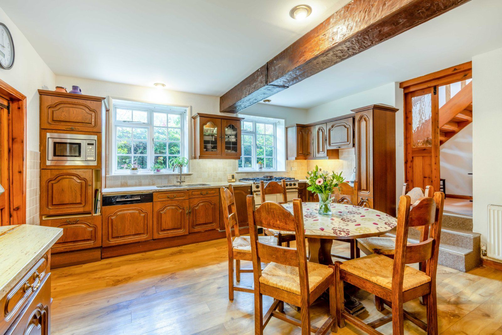 Kitchen/Breakfast Rm