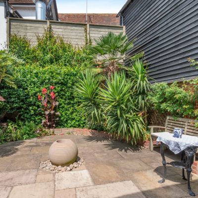 Courtyard Garden