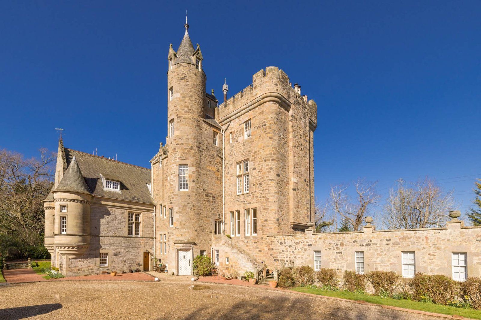 Bonaly Tower
