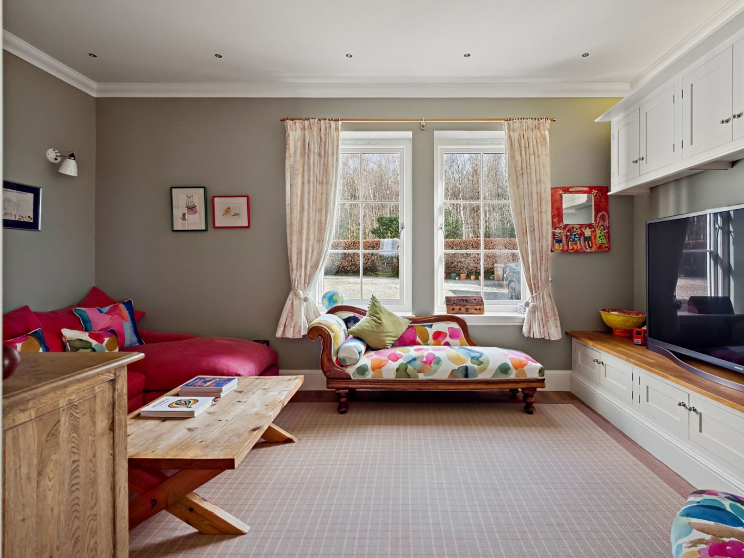 Snug/Cinema Room