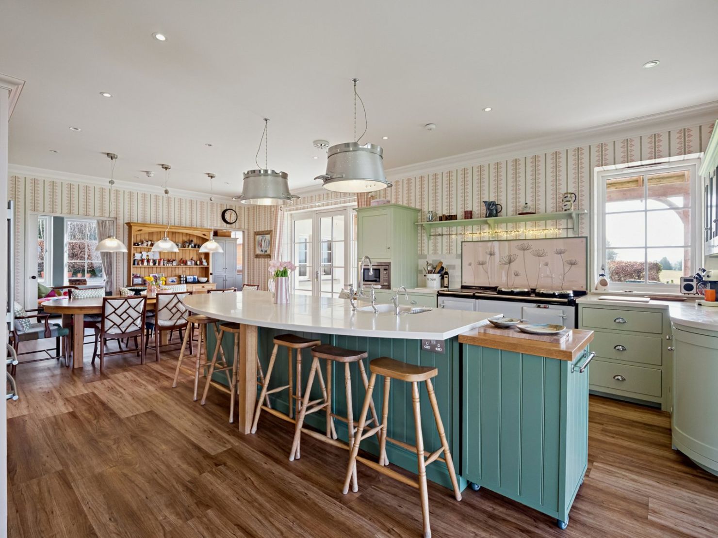 Breakfast Bar