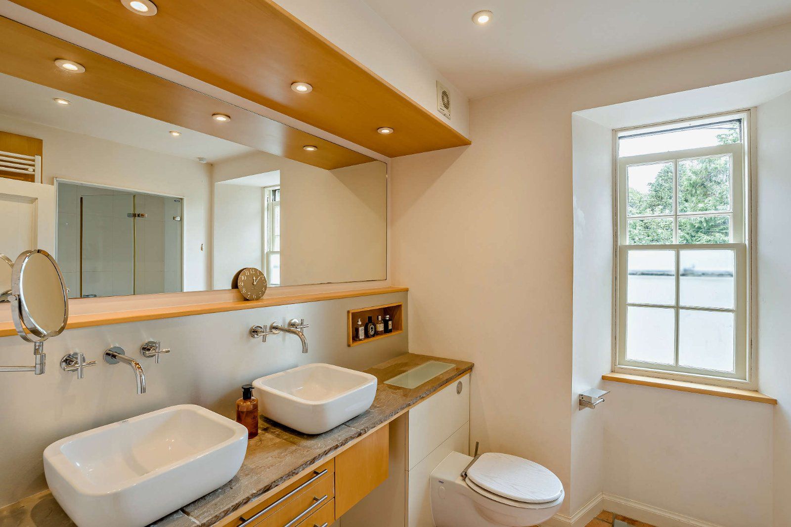 Principal En-Suite