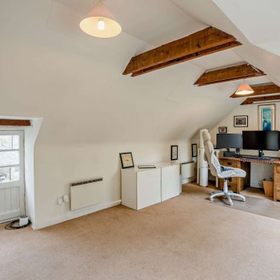 Outbuilding Office
