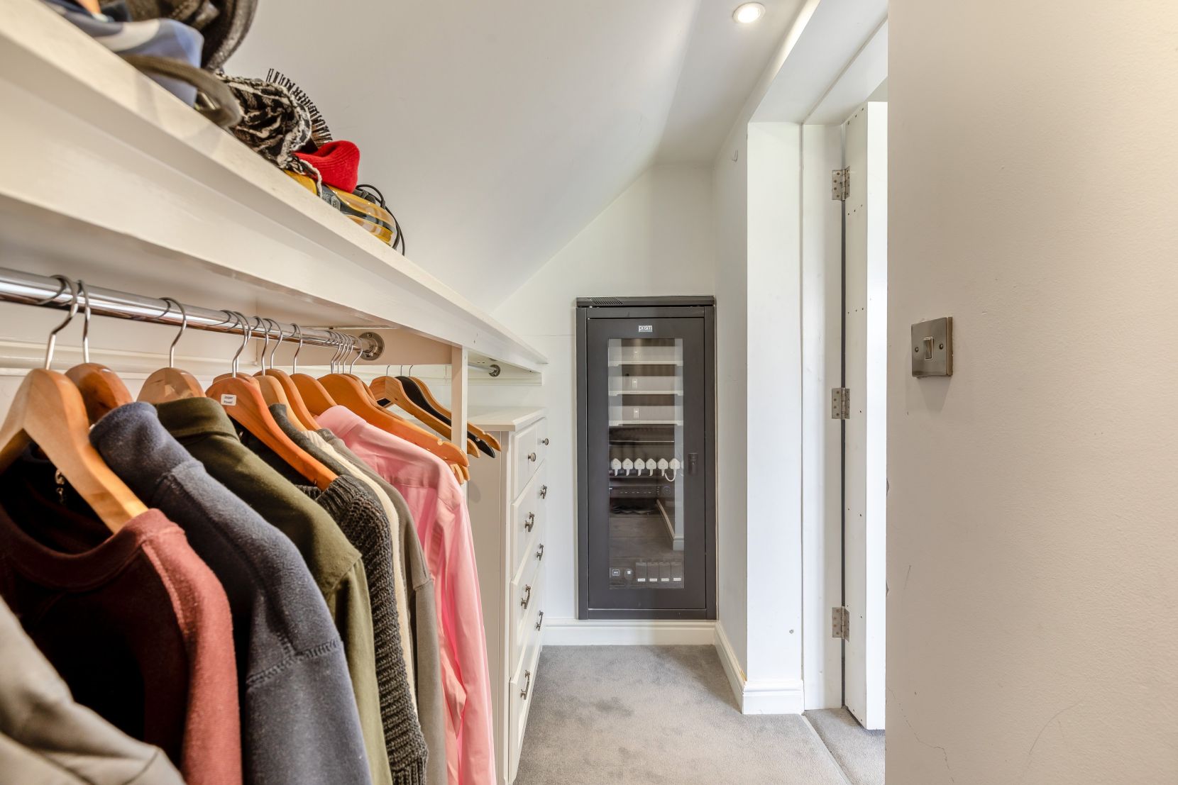 Walk In Wardrobe