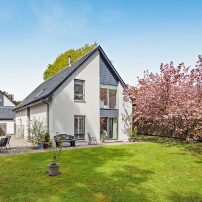 3 Lodge Park