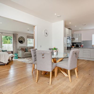 3 Lodge Park