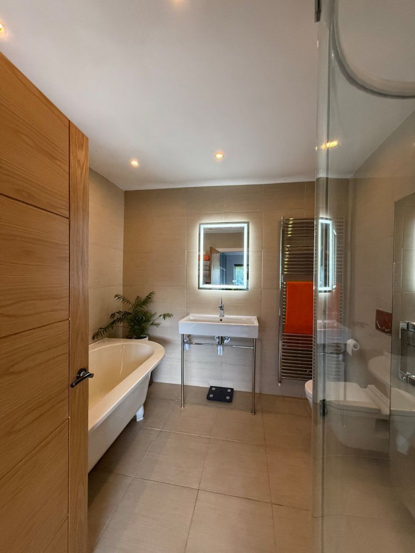 Famiily Bathroom