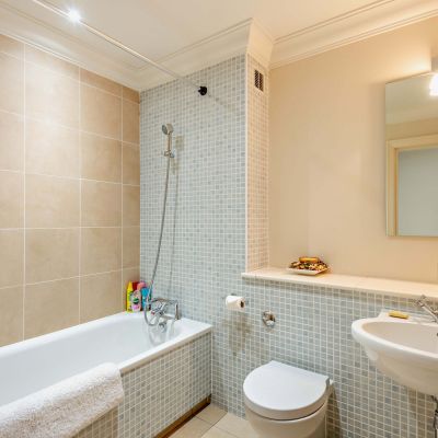 Bedroom 2 En Suite
