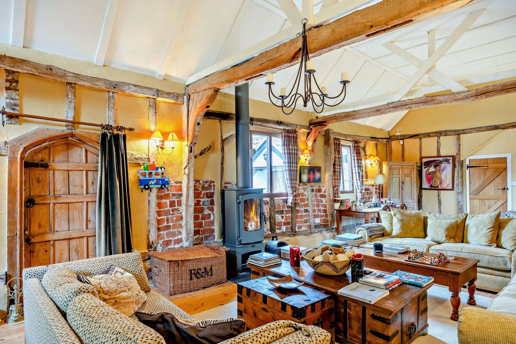 Entertaining Room