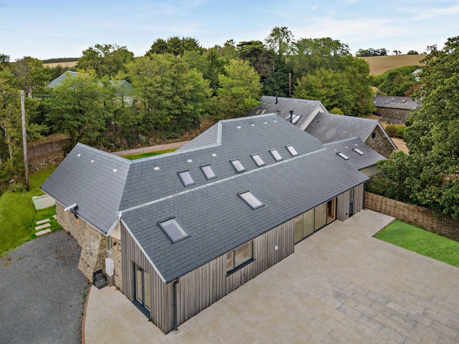 Dapplemoor