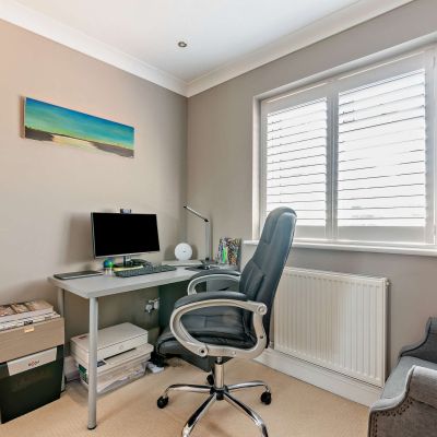 Bedroom 5/Study