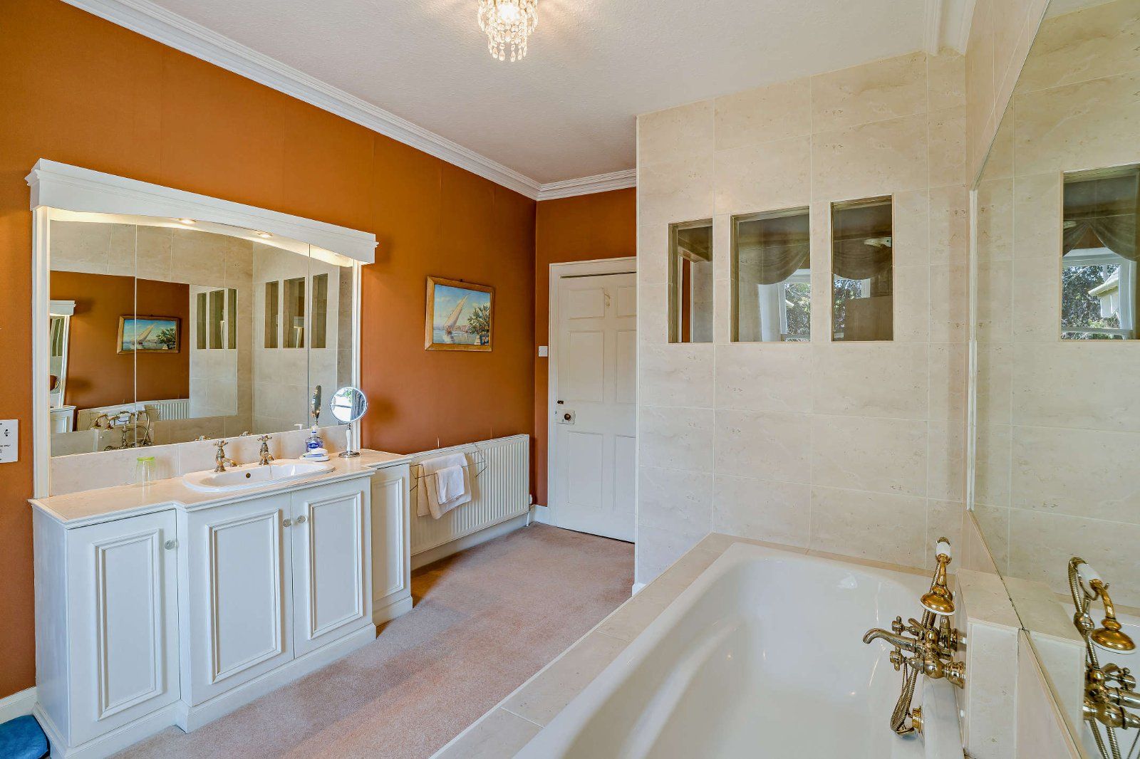 Ensuite Bathroom
