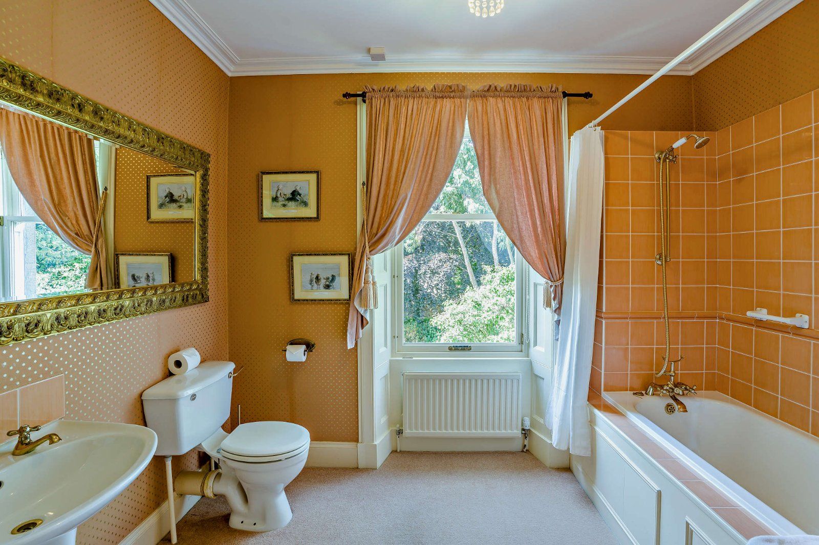 Ensuite Bathroom