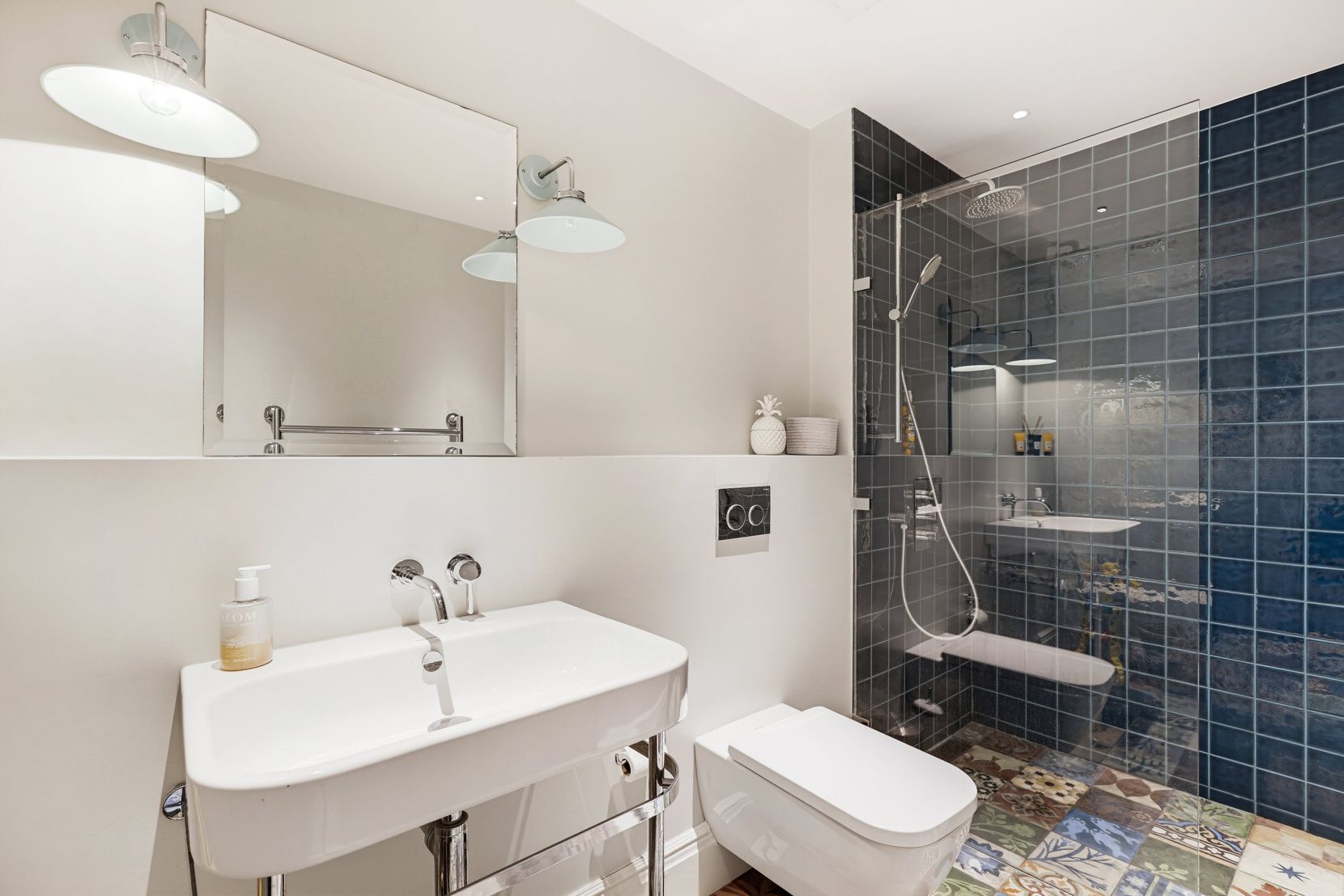 En-Suite Bathroom