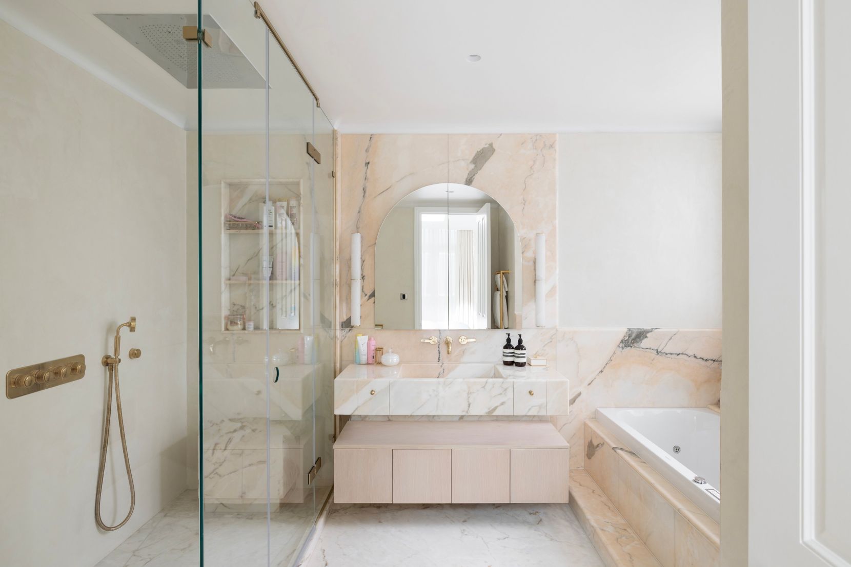 Principle En-Suite