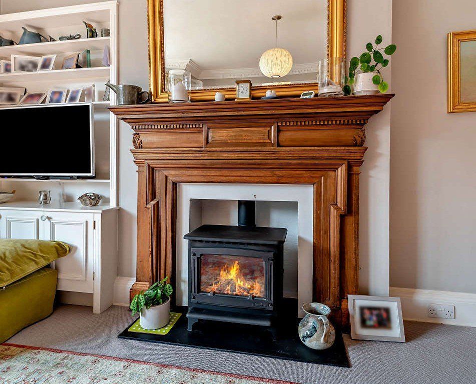 Lounge Fireplace