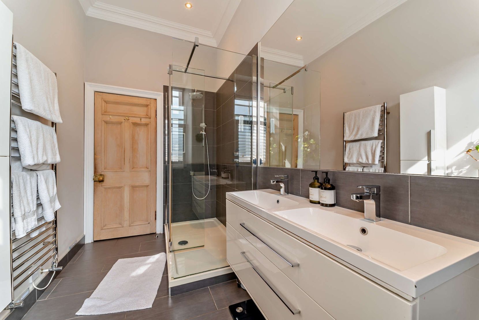 Family Shower Room