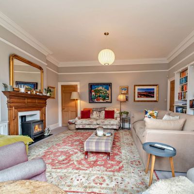 Spacious Lounge