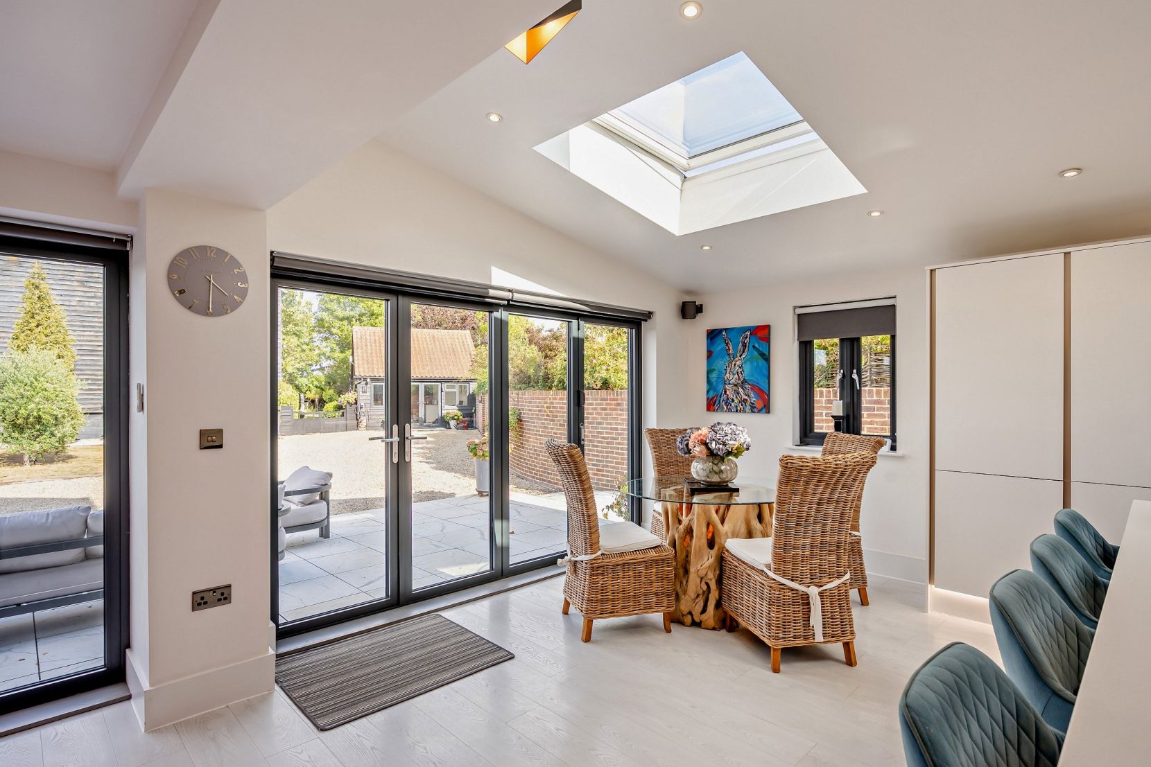 Breakfast Room