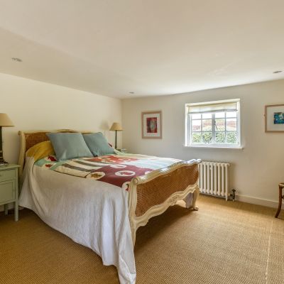 Cottage - Bedroom