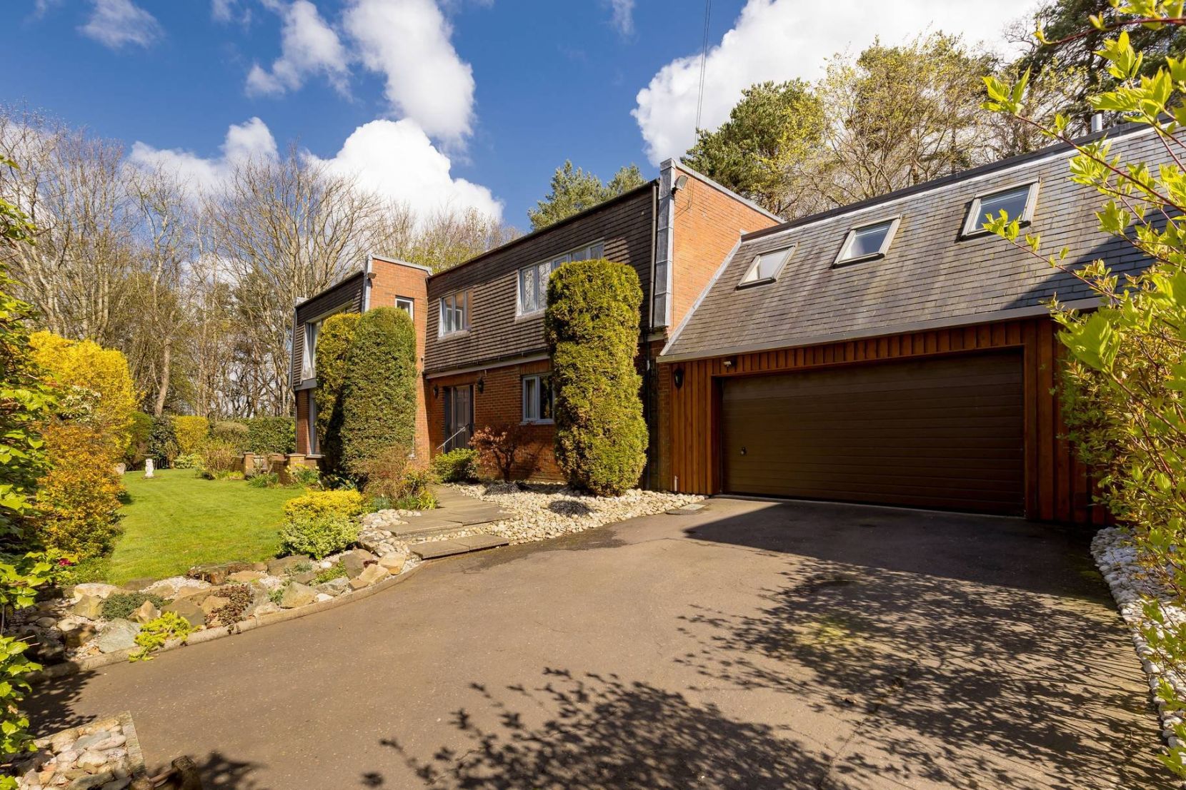 Ample Driveway