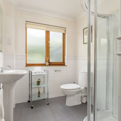 Family Shower Room