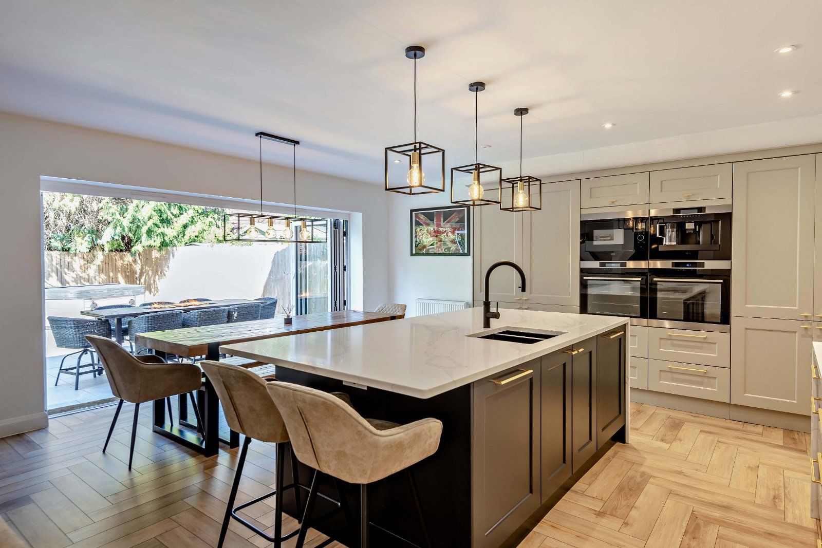 Kitchen/Sitting Room