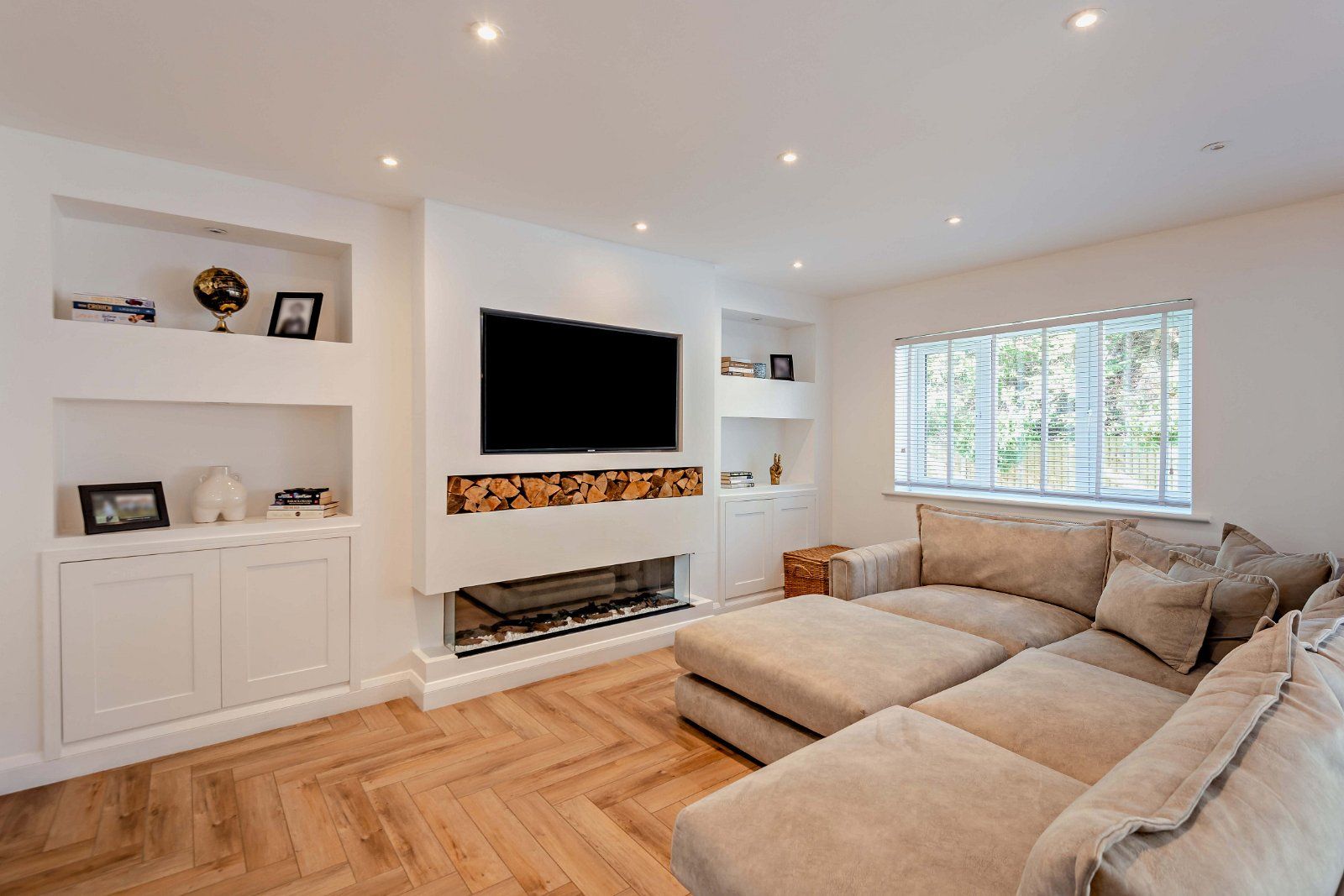 Kitchen/Sitting Room