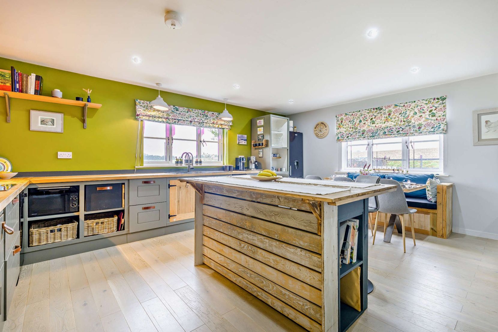 Kitchen Island Side