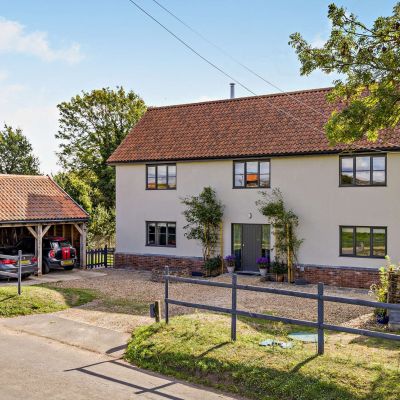 Front & Cart Lodge
