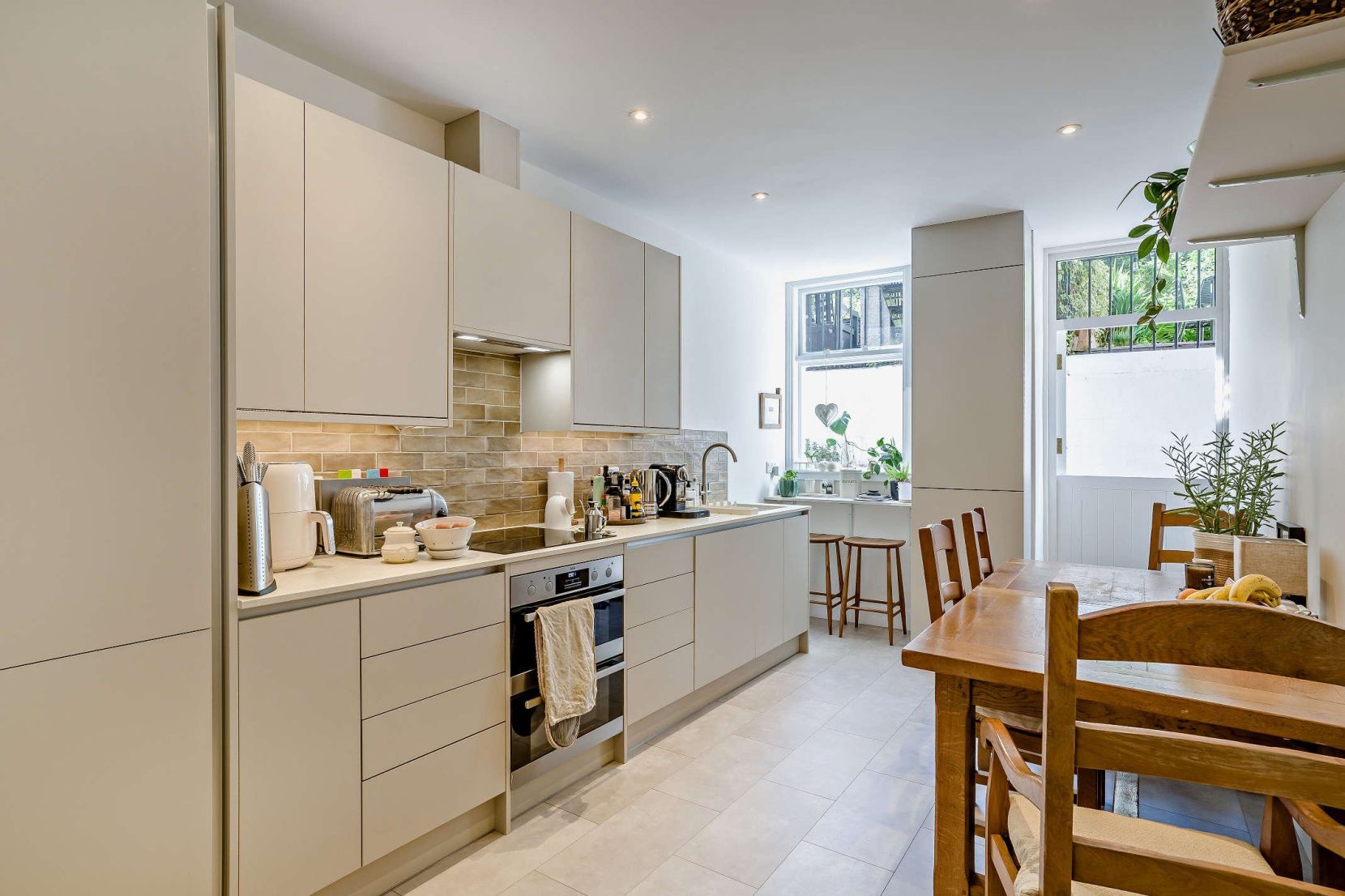 Bright Kitchen