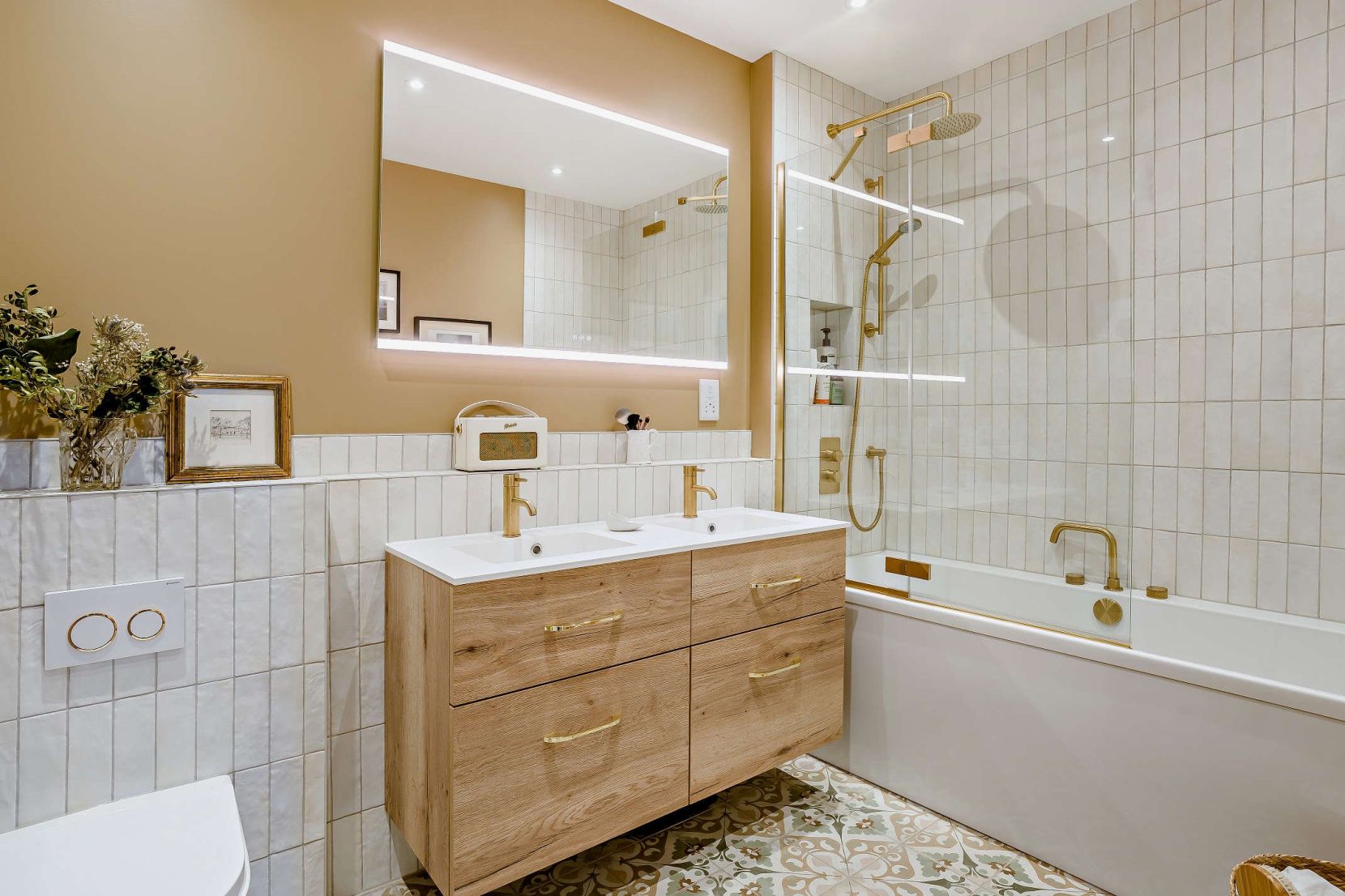 Luxurious Bathroom
