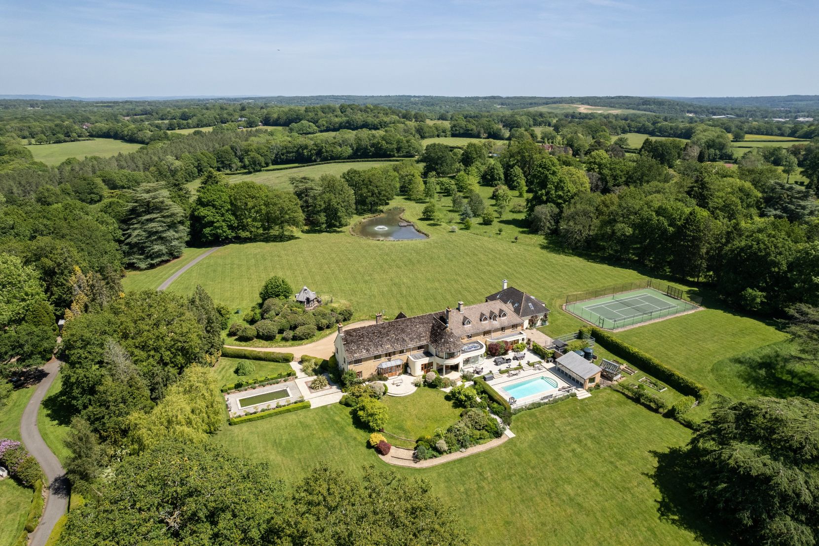 Warnham Lodge