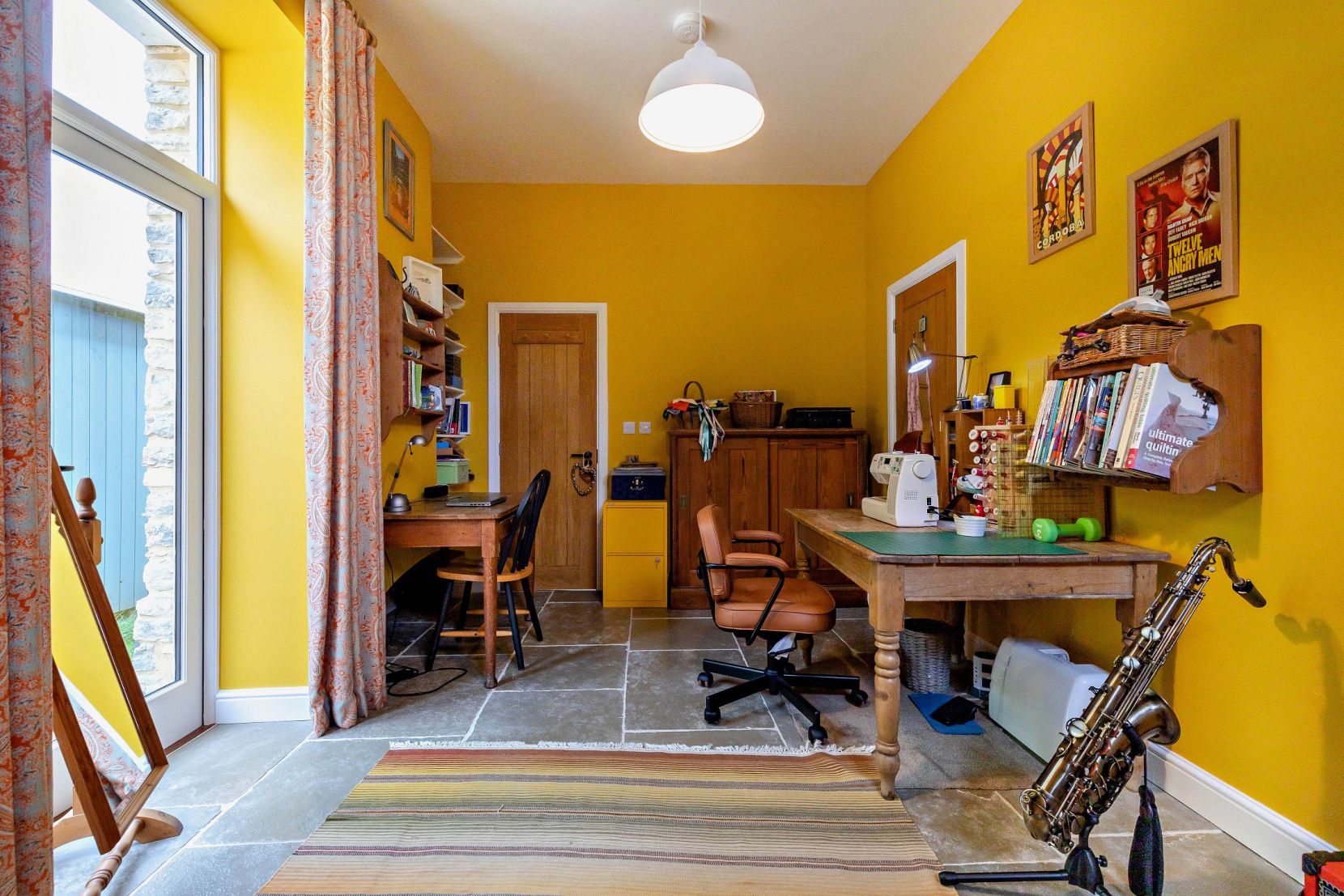 Bedroom/Reception