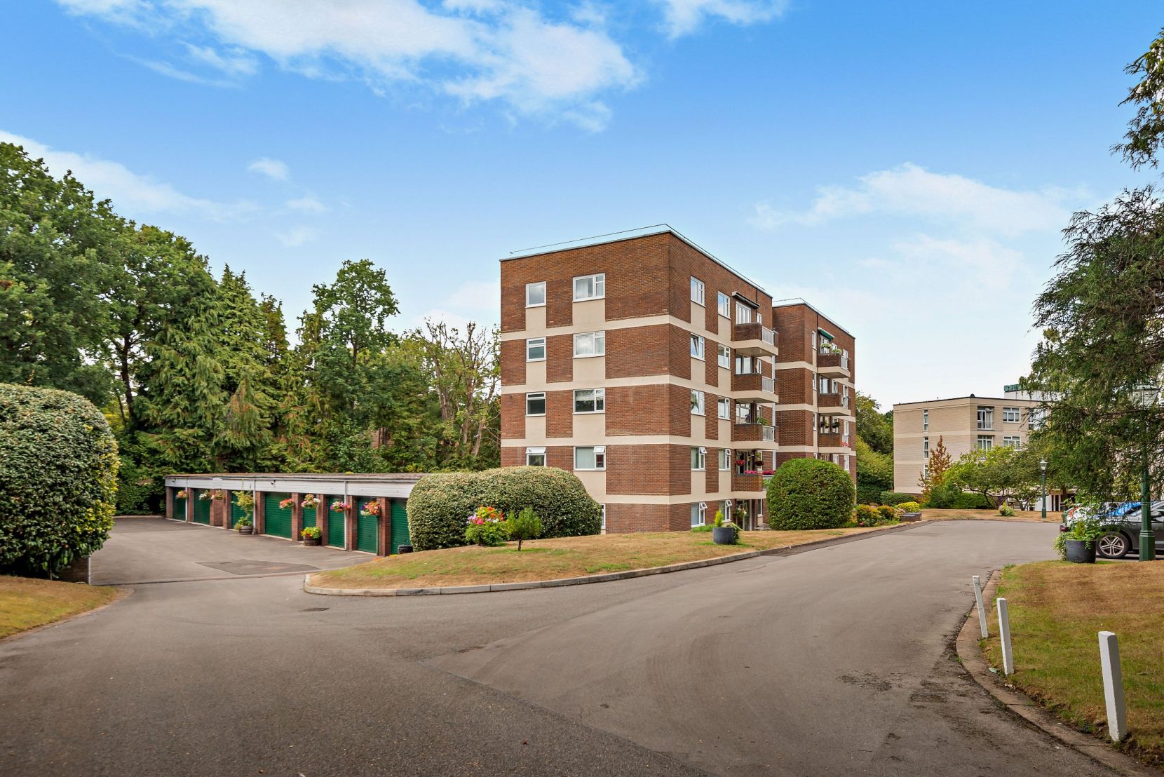 Ascot Towers
