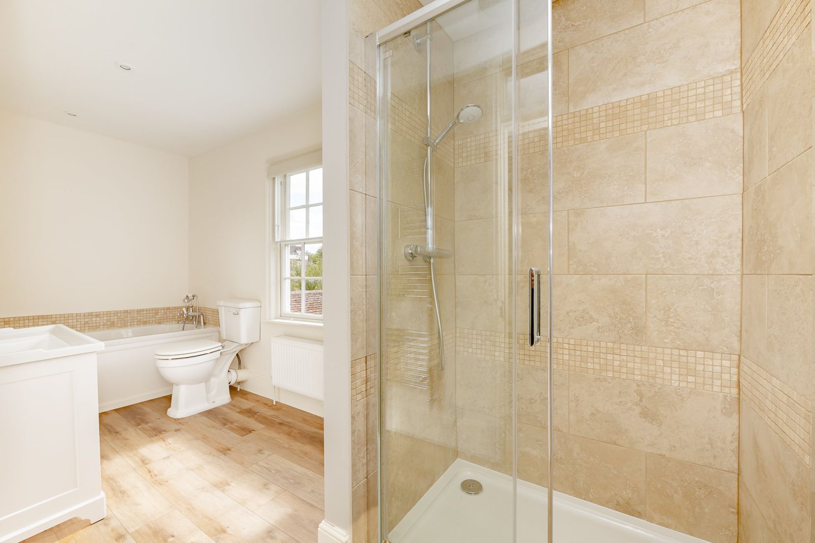 Main Bedroom Ensuite