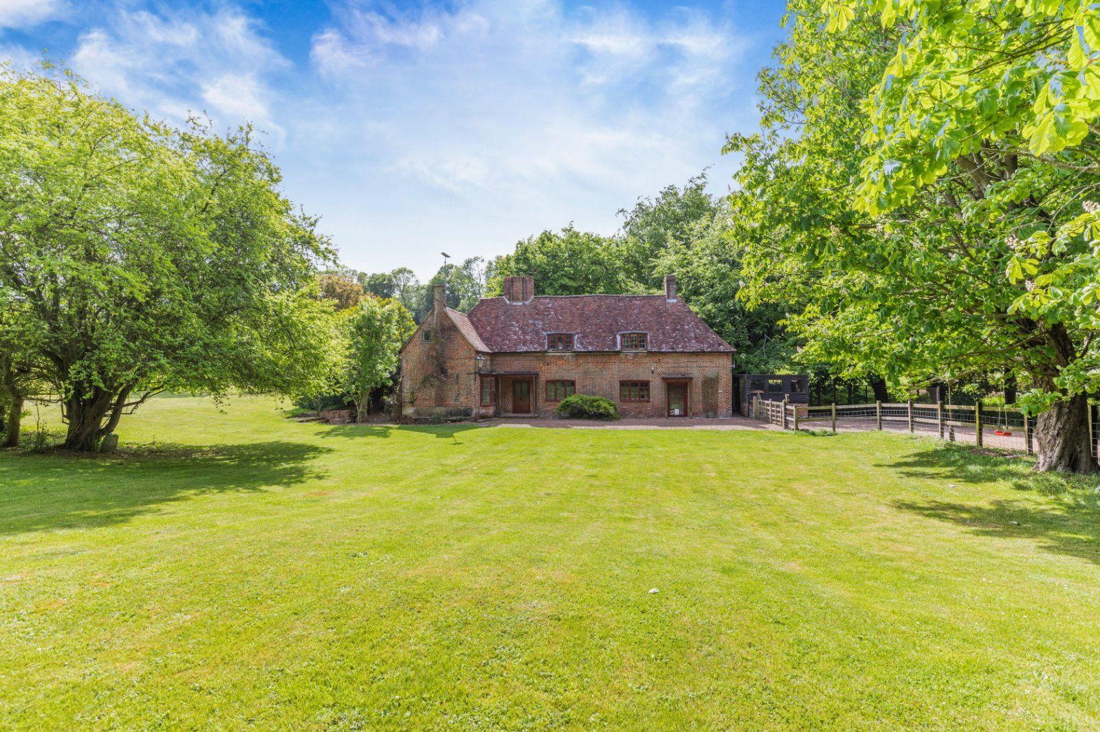 Ladwood Farmhoue