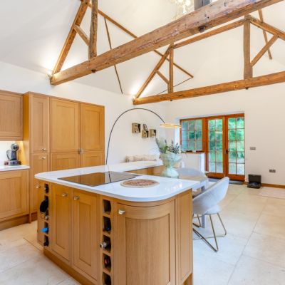 Stable Lodge