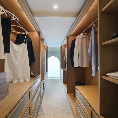 Dessing Room