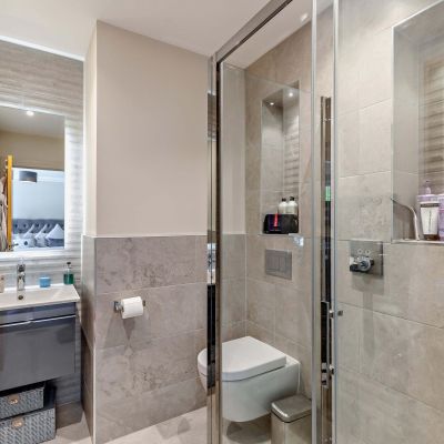 Bedroom 2 En Suite