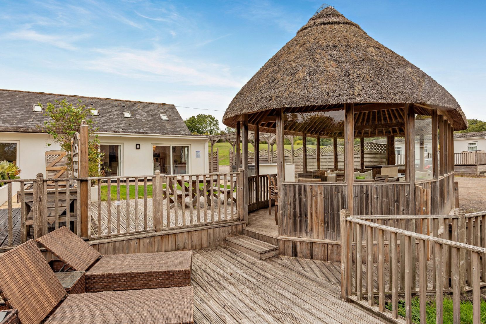Thatched Leisure Bdg