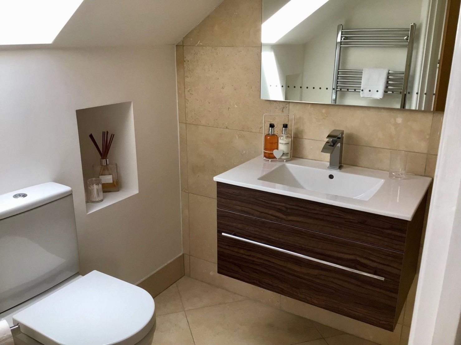 Main Ensuite