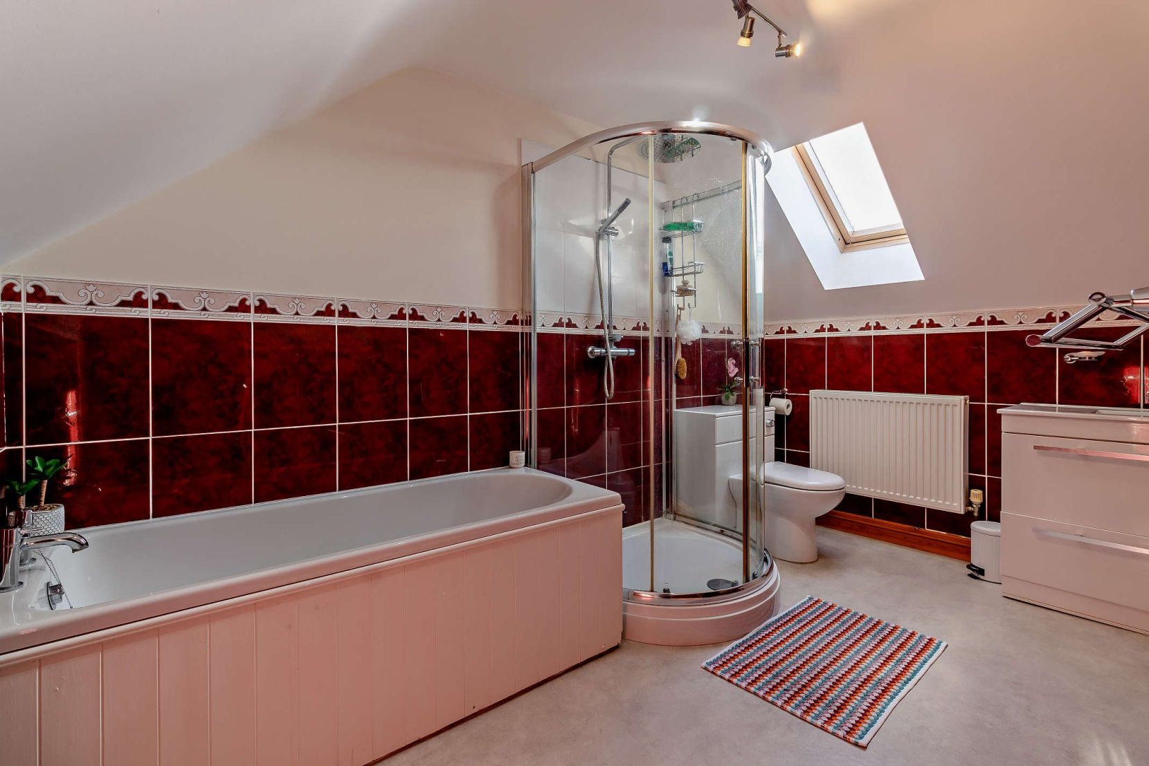 En-Suite Bedroom One