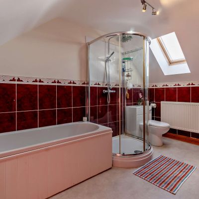 En-Suite Bedroom One