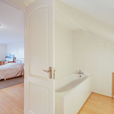 Bedroom 2 En Suite