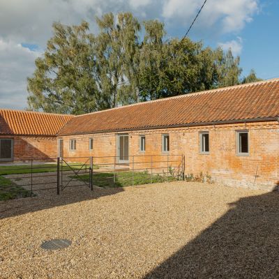Barn 4
